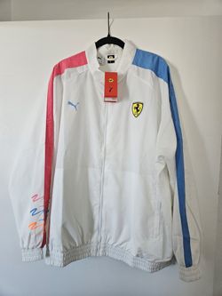 Brand New Vice Formula 1 Ferrari Puma Jacket Size XL