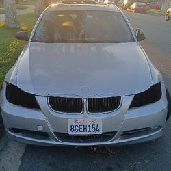 BMW 2007 silver 4 door