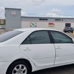 2005 Toyota Camry Auto, V4