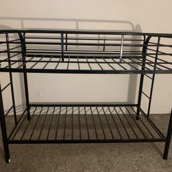 Steel bunk bed