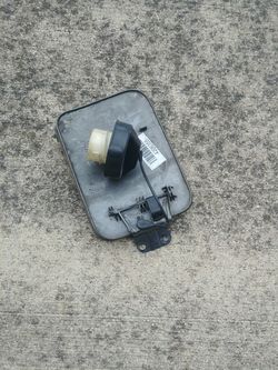 Mitsubishi Galant fuel Cap and Door