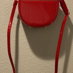 Very Sexy Red Patten Leather Handbag $10. Gently Used.