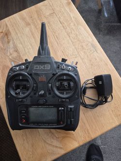 Almost new Dx9 transmitter