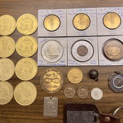 23pc Philadelphia & PA Medal Lot – Includes .999 Fine Silver Bicentennial Medal