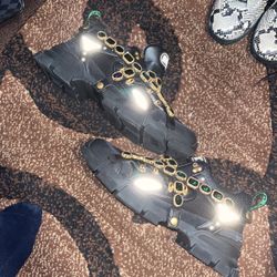 Gucci Shoes 