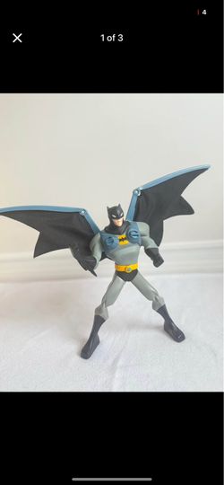 Batman Animated Series 9” Retractable Wings
