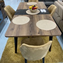 Angel Dining Table With Chairs 