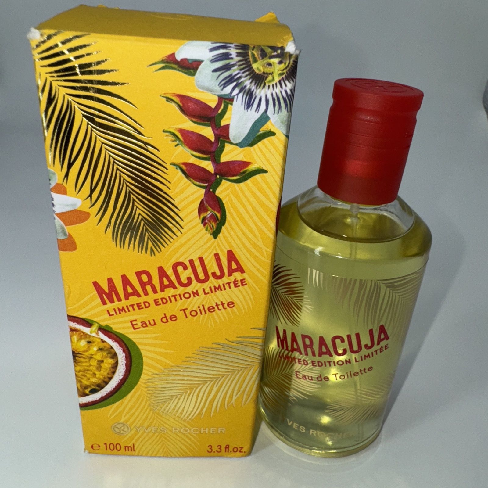 NEW Vintage Yves Rocher Maracuja Eau De Toilette EDT 3.3oz 100ml Perfume Fruity Knew what the original box box has some on the top from opening and