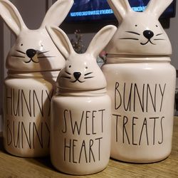 Rae Dunn Bunny Set
