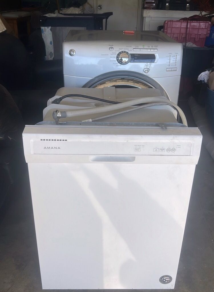 Amana White Dishwasher Set