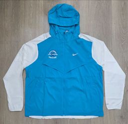Nike Impossibly Light Run Jacket Chicago Marathon Finishers HQ4272-487 Mens Size XL NWT