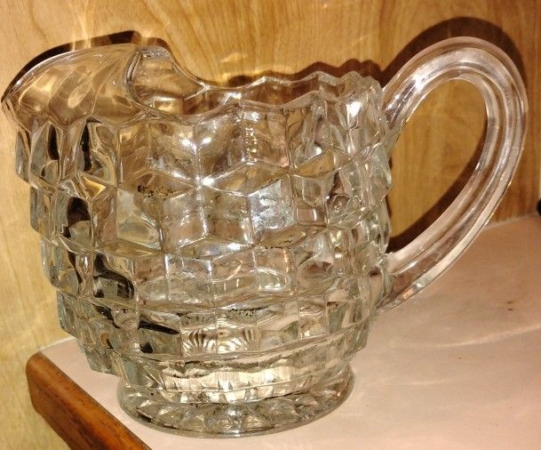 Vintage FOSTORIA AMERICAN Clear Glass 6 1/2" Squatty Pitcher w/ Ice Lip EUC