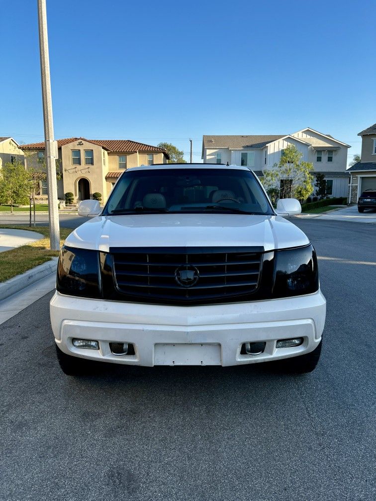 2002 Cadillac Escalade