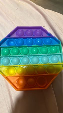Rainbow poppit