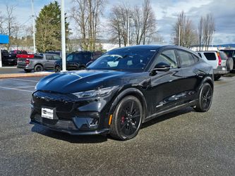 2025 Ford Mustang Mach-E
