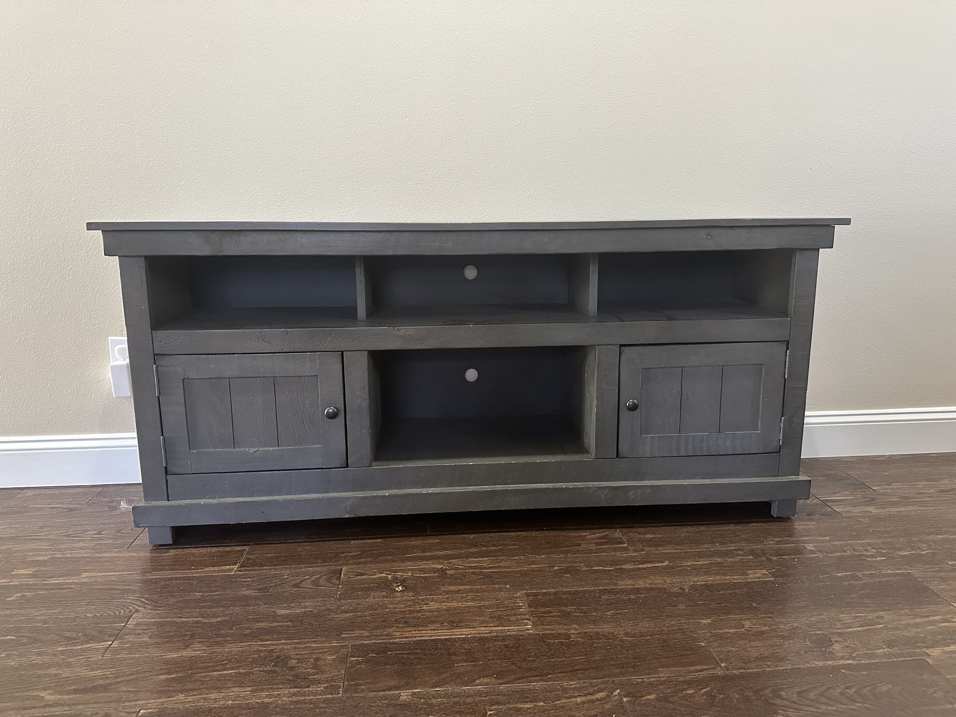 TV Stand/Media Cabinet 