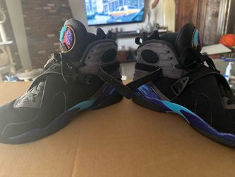 Jordan aqua 8’s size 9
