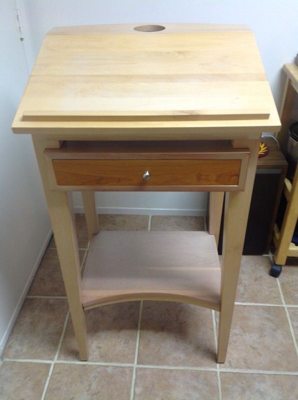 Levenger's Franklin Library Stand Desk - Excellent Condition