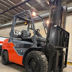 TOYOTA M8 2023, 7000 lb, 3 stage LOW HOURS 