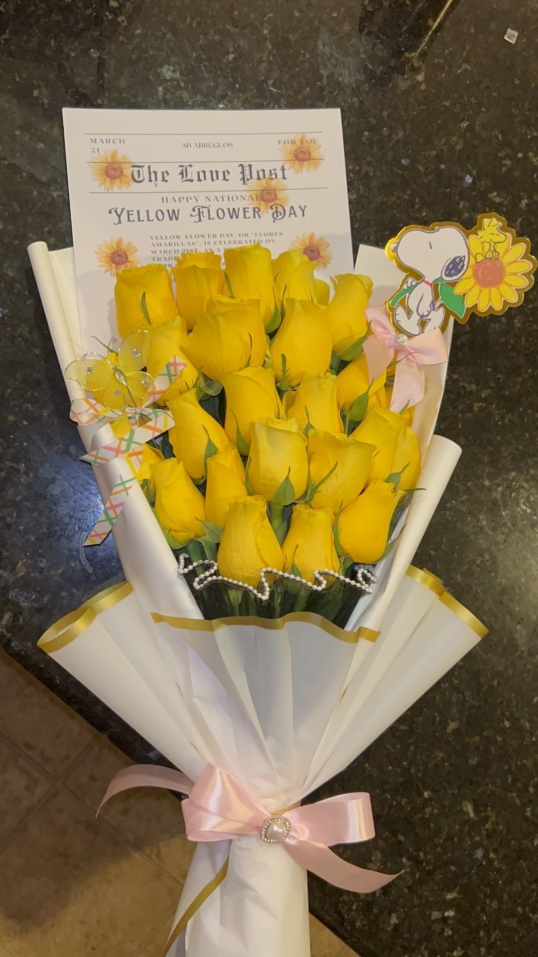 Flores Amarillas/ YELLOW FLOWERS