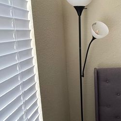 floor lamp