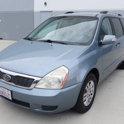 2011 KIA Sedona