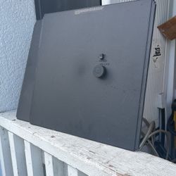 Like New Tank Seperater 40gal
