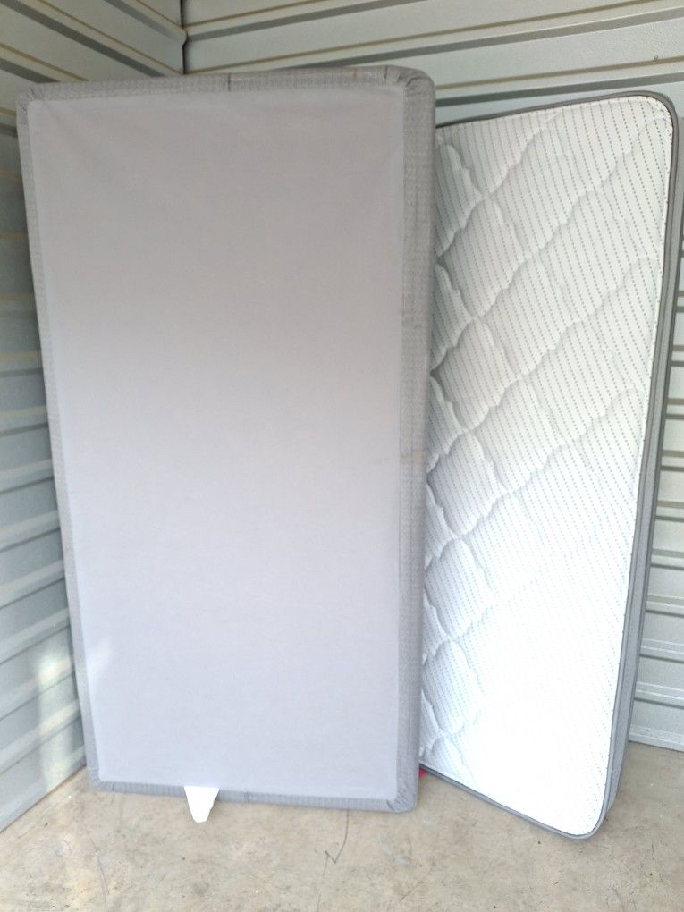 Twin Size Bed And Box Spring