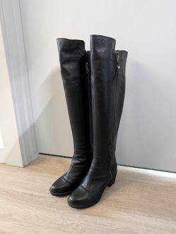 Belle Knee-High Leather Boots [Women's US 6.5 / EU 37]