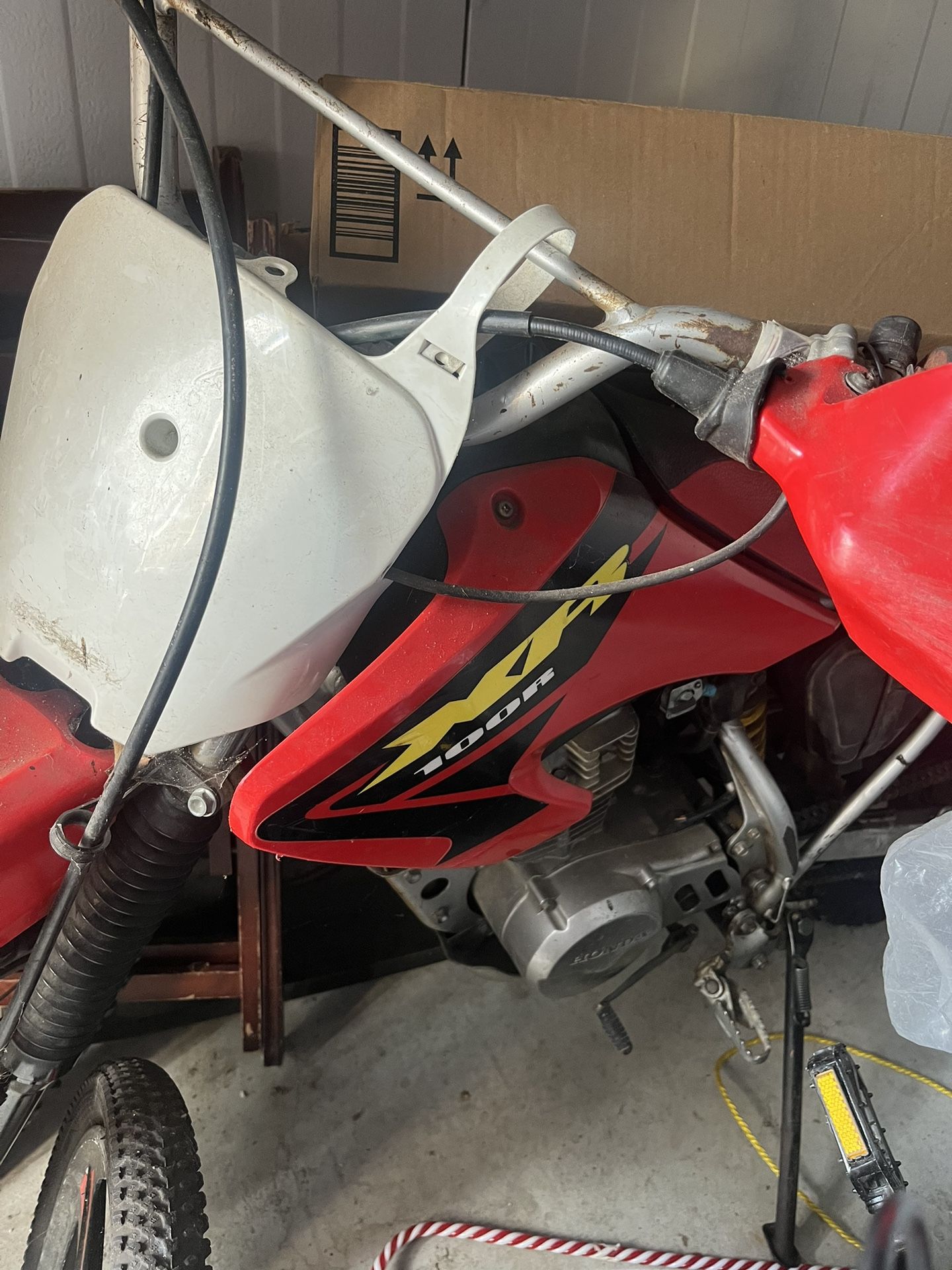 2003 Honda XR100r Dirt Bike