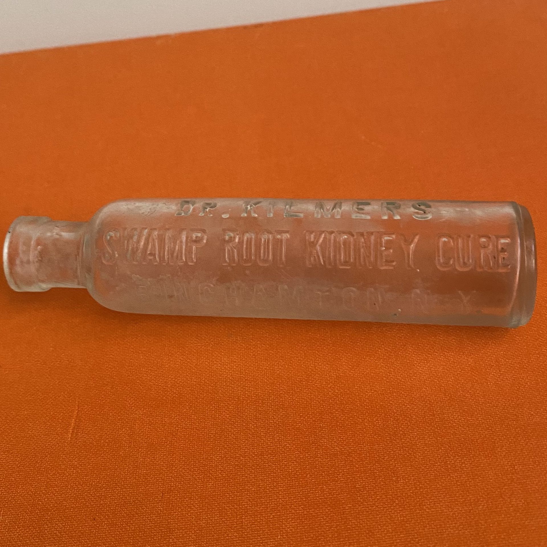 Antique SWAMP ROOT KIDNEY CURE Bottle 1890’s