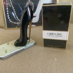 Carolina Herrera Very Good Girl 1.7