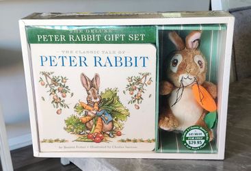 Deluxe Peter Rabbit Gift Box Set Board Books Plush Charles Santore
