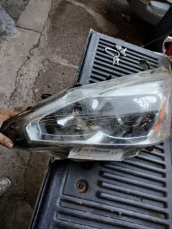 2013-2015 Nissan Altima Driver Side Headlight