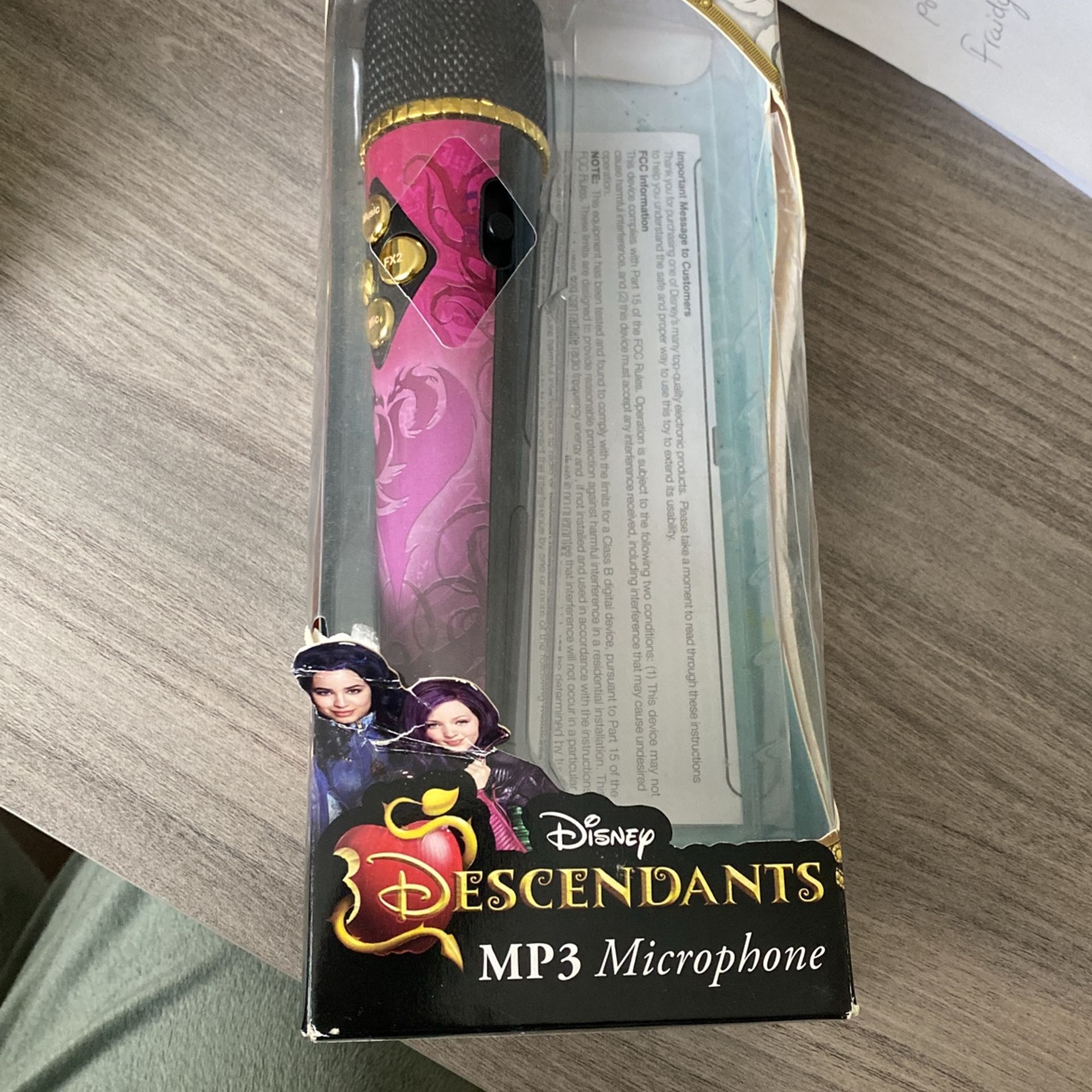 Disnep Descendants Mp3 Microphone