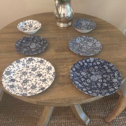 Set for 2. 6pc Total. Royal Wessex England 