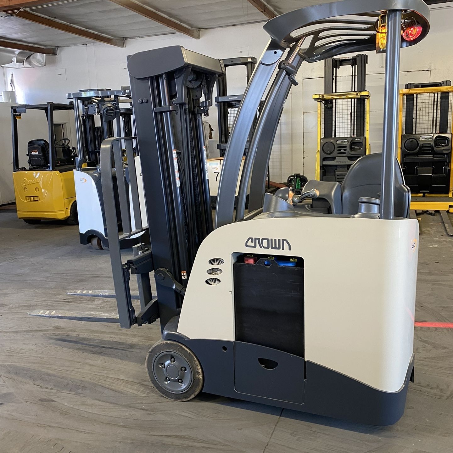 2012 Crown RC Forklift 