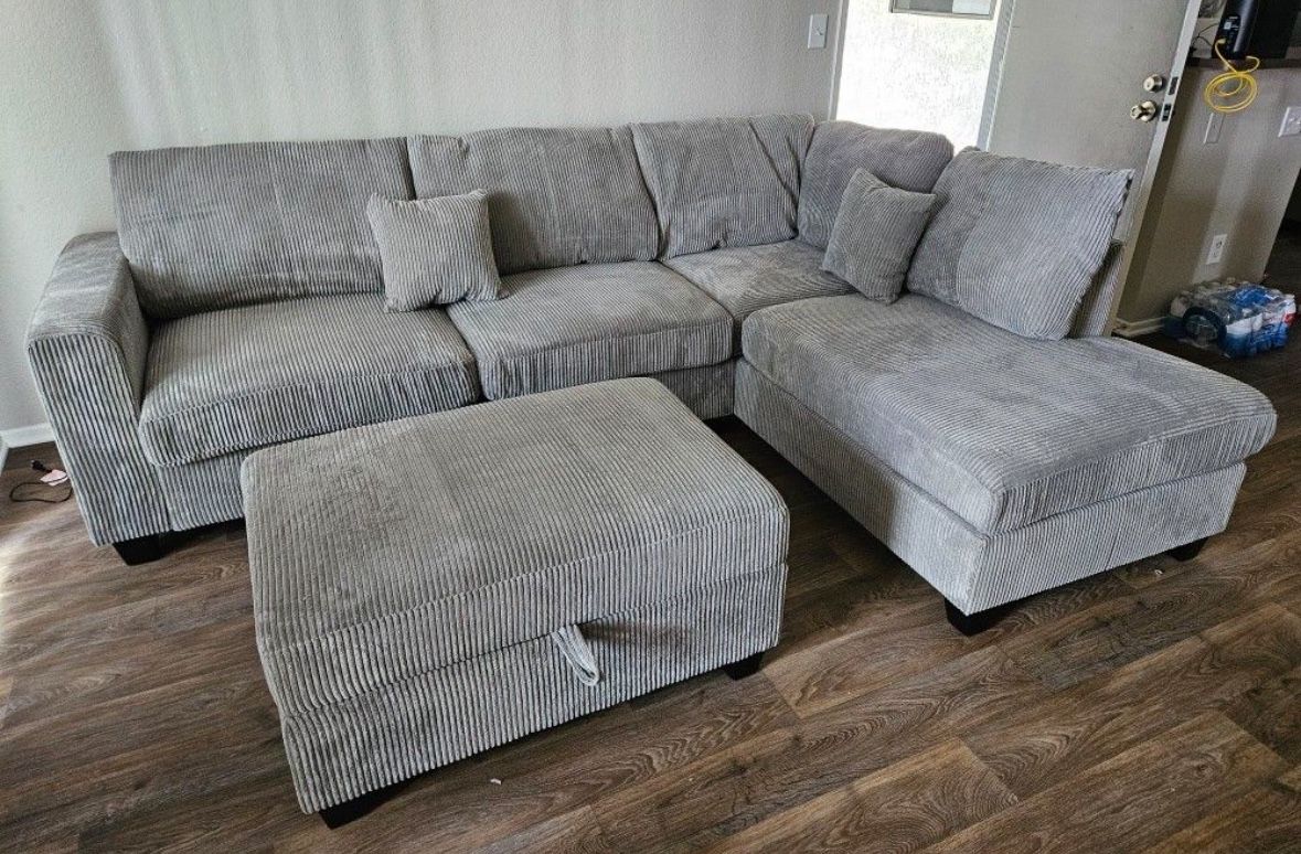 Sectional Sofa Set