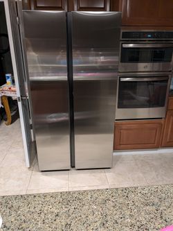 Samsung stainless steel refrigerator 2 years old