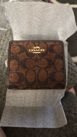 Coach snap wallet
