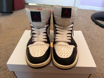 Jordan 1’s Black/White/Red W9