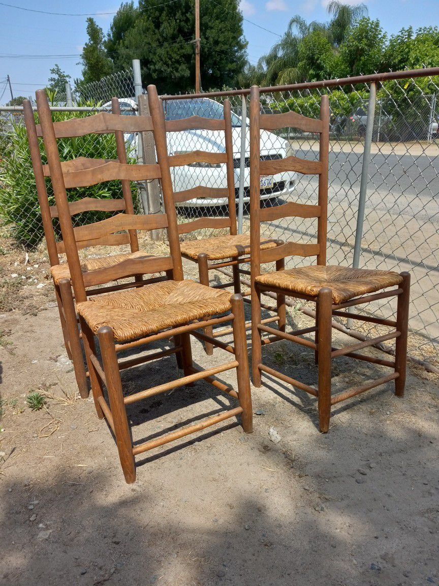 Vintage Wicker Ladderback Chairs (4)