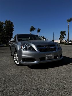 2013 Subaru Legacy 2.5i Premium AWD