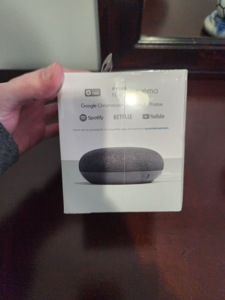 Google Home Mini