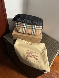 Burberry Fanny Pack 