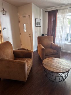 2 accent sofa chairs