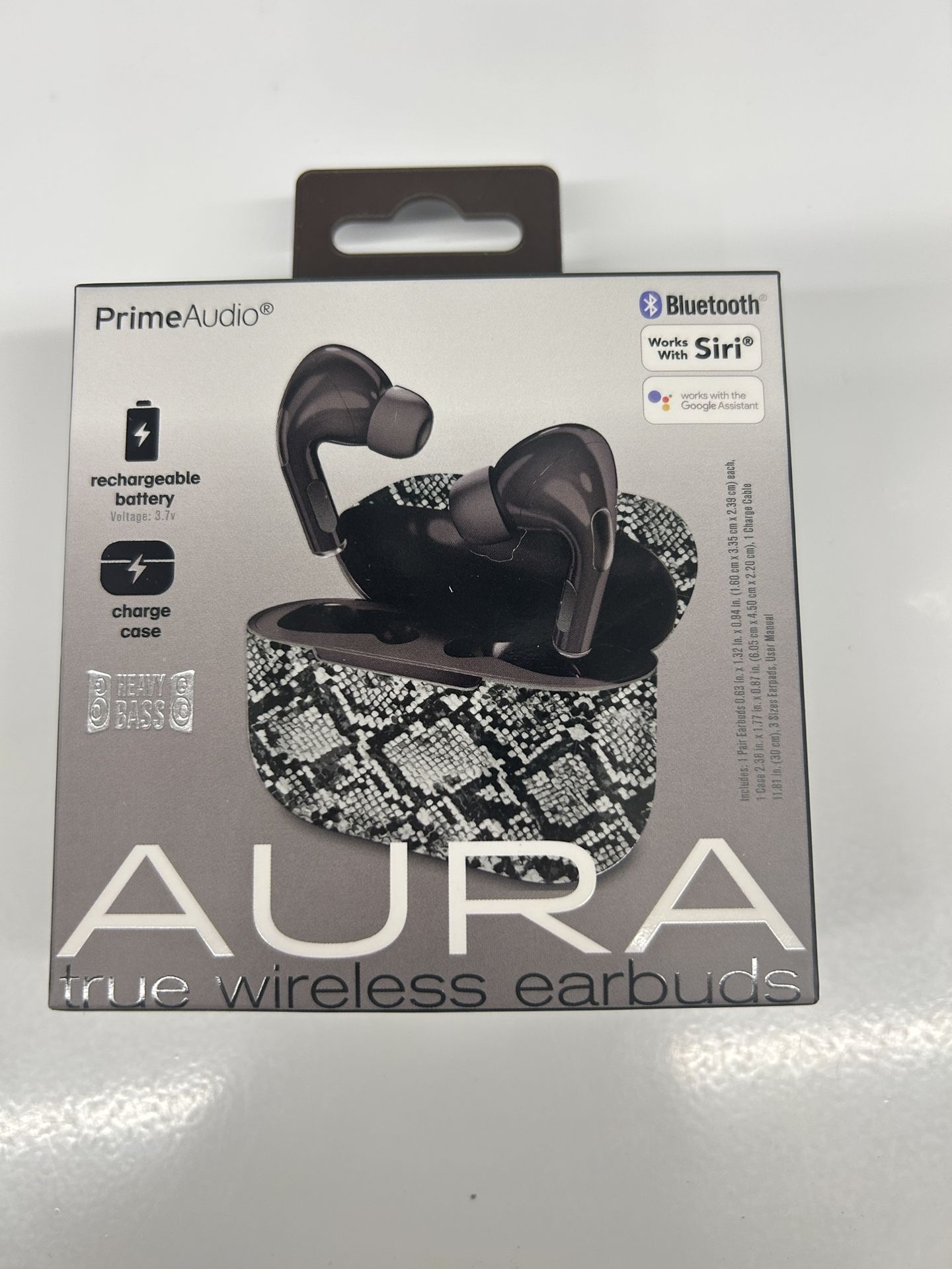 NWT Bluetooth true Wireless earbuds