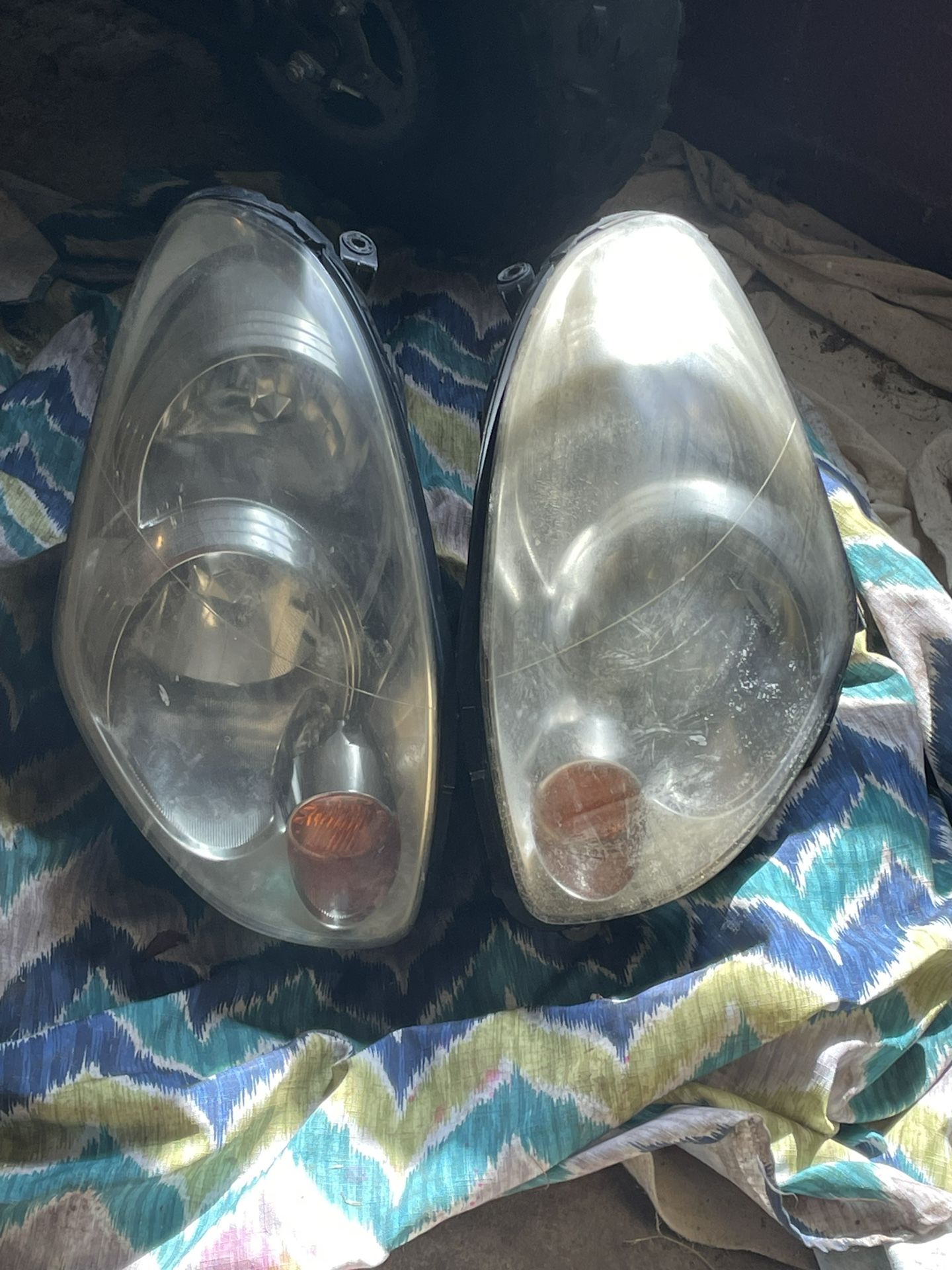 2003-2006 G35 Sedan Headlights 