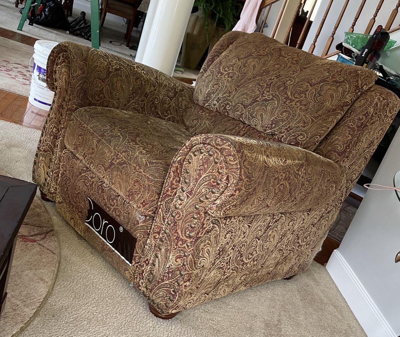 2 Arm Chairs Recliners