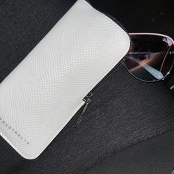 Quay Sunglasses